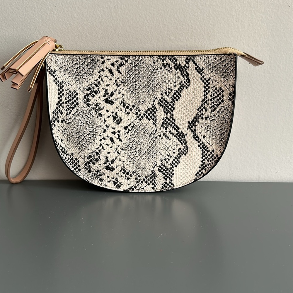 Old Navy Snake Print Tassel Wristlet Clutch Purse